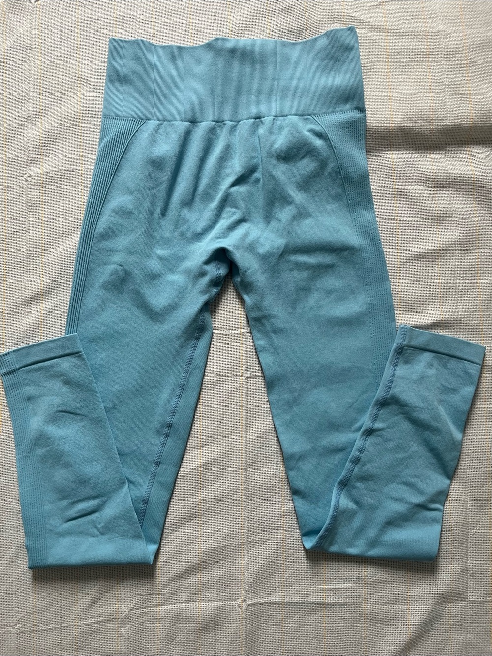 Women’s High-Waist Performance Leggings in Light Blue